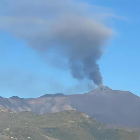 Daire Etna Blick View
